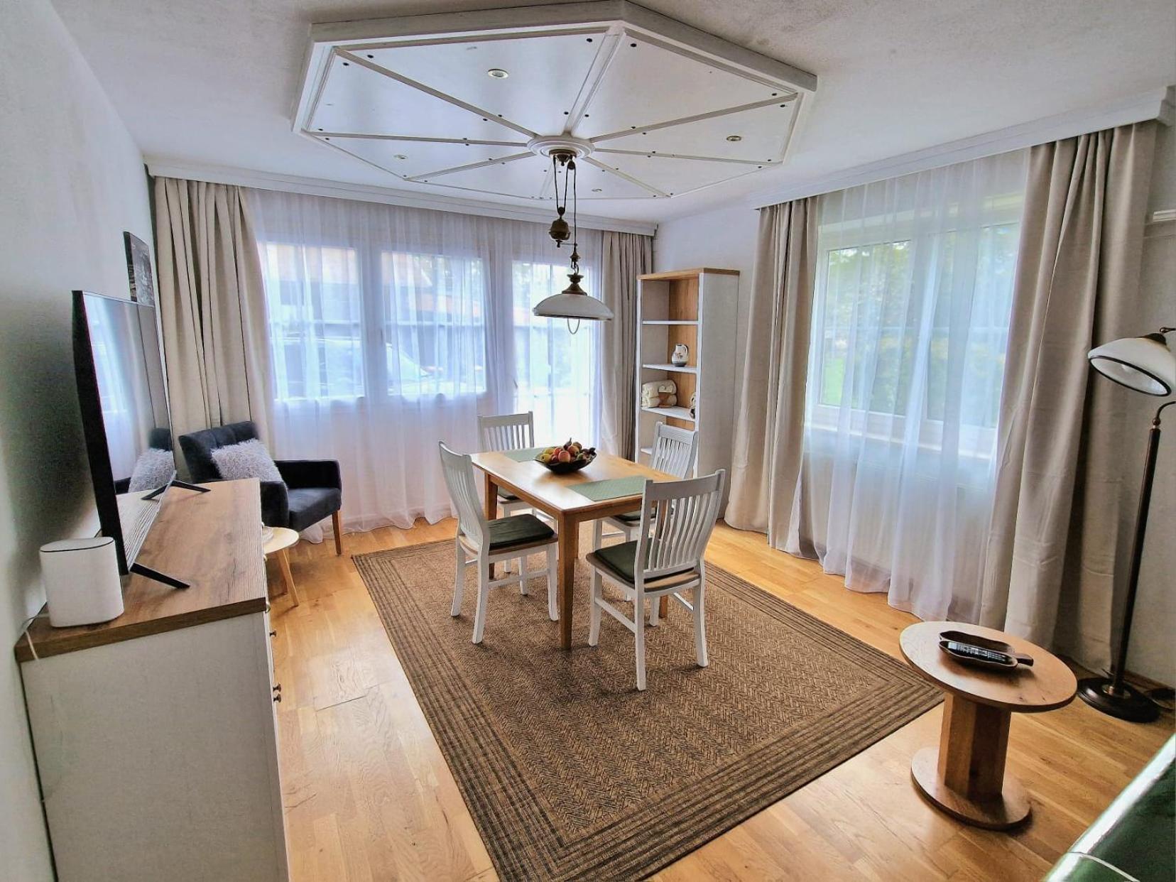 Aberseehaus Nussbaumer * Strobl